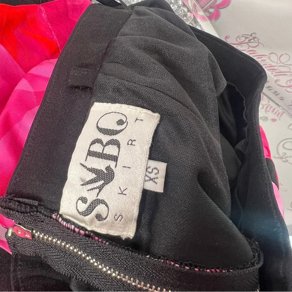 Sabo skirt romper with pink roses black shorts zipper on the back stunning y2k - Picture 9 of 9